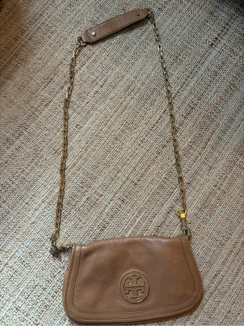 Tory Burch Reva leather chain bag